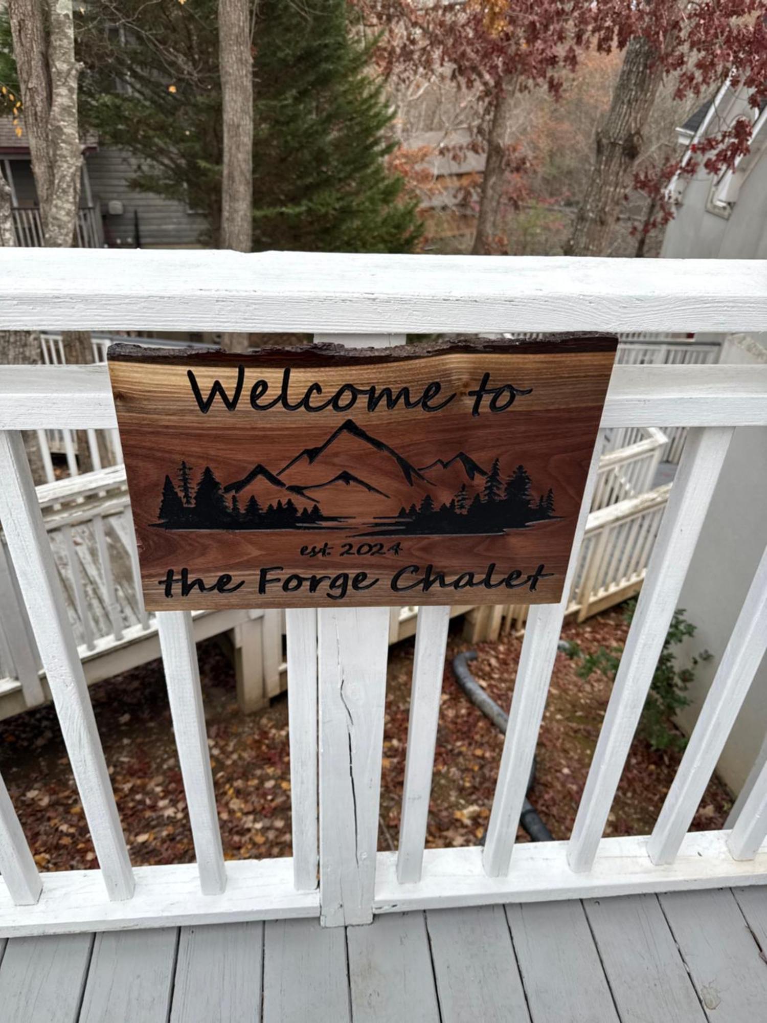 Relax At Forge Chalet Tranquil Retreat Near Attractions Pigeon Forge Exterior photo